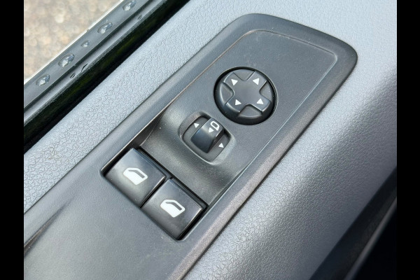 Opel Vivaro 2.0 CDTI L2H1 Edition AUTOMAAT / Camera / Trekhaak / App connect