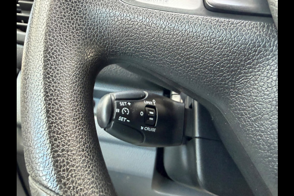 Opel Vivaro 2.0 CDTI L2H1 Edition AUTOMAAT / Camera / Trekhaak / App connect