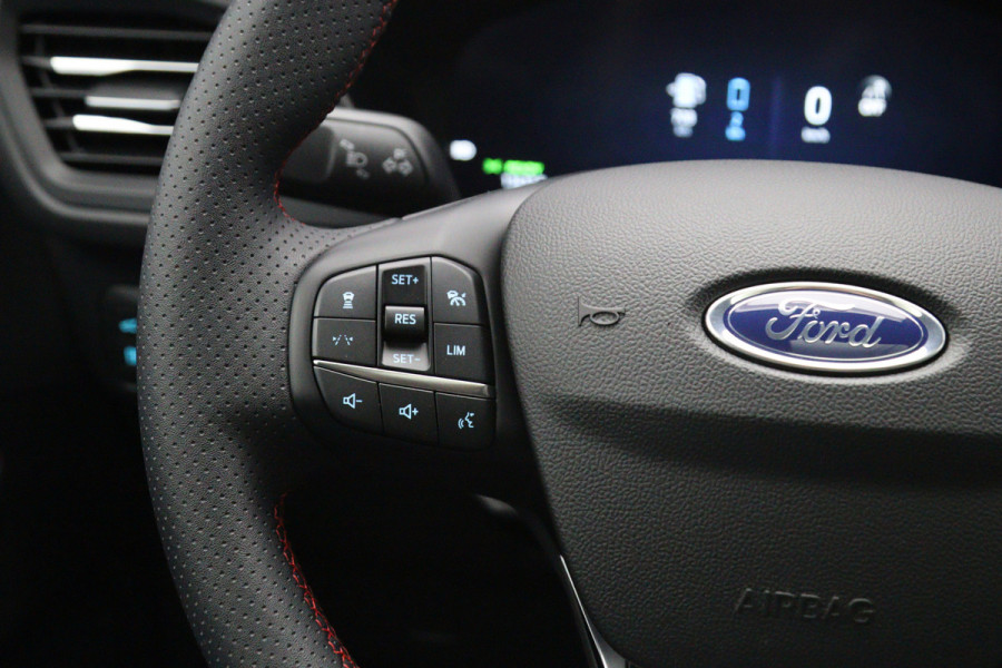 Ford Kuga 2.5 PHEV 243 PK ST-Line X, Panoramadak, Adap. Cruise Control, Winterpakket, Memory, 360 Camera