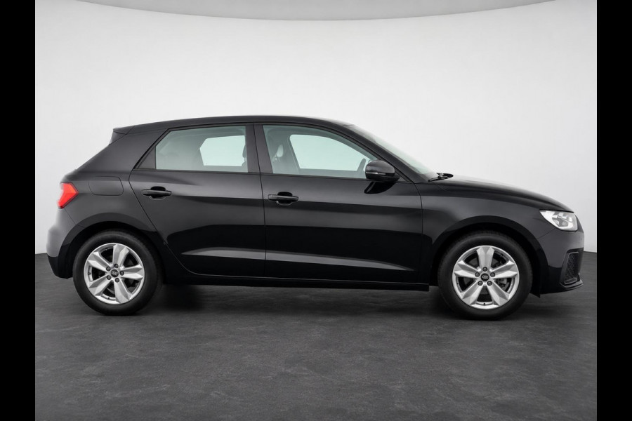 Audi A1 Sportback 25 TFSI Automaat Advanced edition Navigatie Virtual Cockpit PDC v+a Cruise 2-Zone Climate Control Apple CarPlay/Android Auto