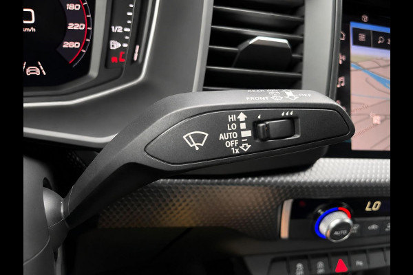 Audi A1 Sportback 25 TFSI Automaat Advanced edition Navigatie Virtual Cockpit PDC v+a Cruise 2-Zone Climate Control Apple CarPlay/Android Auto