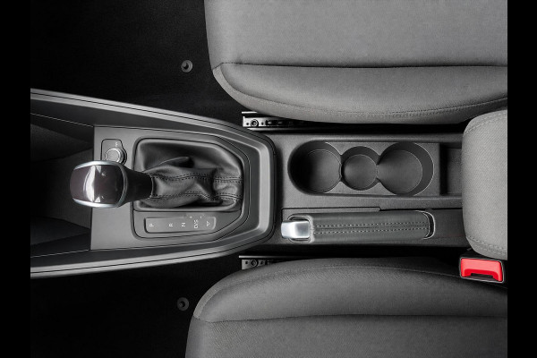 Audi A1 Sportback 25 TFSI Automaat Advanced edition Navigatie Virtual Cockpit PDC v+a Cruise 2-Zone Climate Control Apple CarPlay/Android Auto