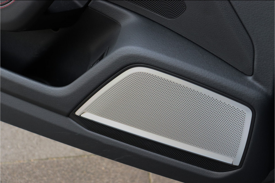 Audi RS7 Sportback 4.0 TFSI Quattro **OPF DELETE/Ceramic/360/Carbon in.ex/Alcantara/4WS**