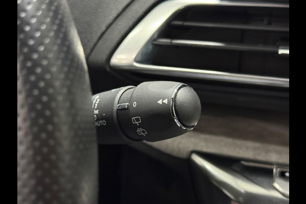 Peugeot 3008 HYBRID 225 PK GT Pack EAT8 | i-Cockpit | Navi | Apple CarPlay | 360° Camera | ACC | Leder/Alcantara