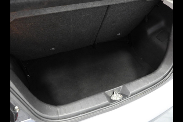 Mitsubishi Space Star 1.0i Active NAVI/AIRCO/BLUETOOTH/LMV!