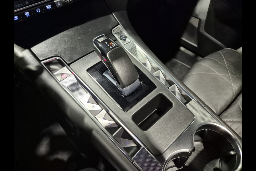DS 7 Crossback E-Tense Performance Line+ PHEV | Panoramadak | Carplay | Stoelverwarming/koeling