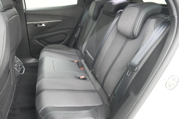 Peugeot 3008 1.6 HYbrid 225 Blue Lease Allure | Camera | Dodehoekdetectie | Apple Carplay