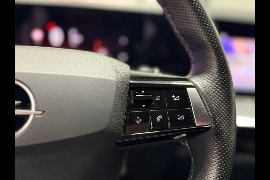 Opel Astra SPORTS TOURER 1.2 Turbo GS |LED | CarPlay | Dodehoek | 360° Camera | Stoelverwarming | Cruise | Parkeersensor