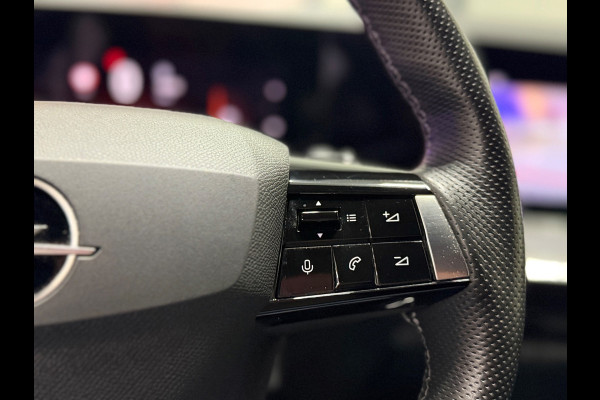Opel Astra SPORTS TOURER 1.2 Turbo GS |LED | CarPlay | Dodehoek | 360° Camera | Stoelverwarming | Cruise | Parkeersensor