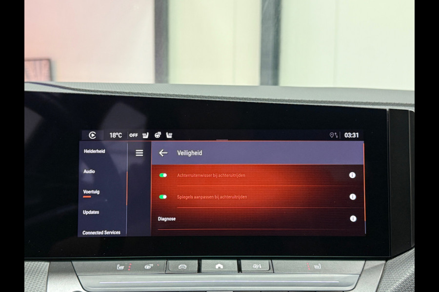Opel Astra SPORTS TOURER 1.2 Turbo GS |LED | CarPlay | Dodehoek | 360° Camera | Stoelverwarming | Cruise | Parkeersensor