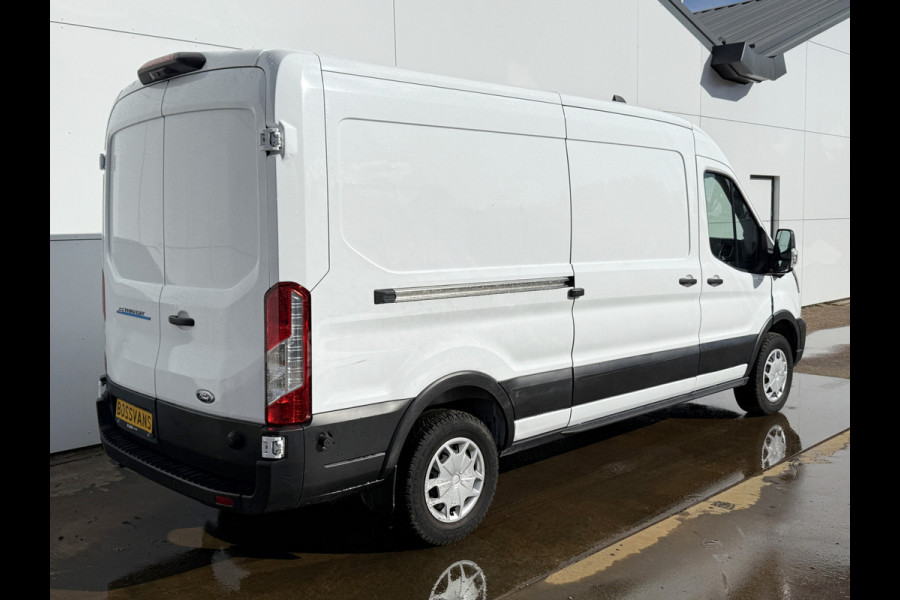 Ford E-Transit 68kWh 184PK L3H2 317km WLTP BEV Snelladen 360° Camera Cruise control Climate control Carplay Navigatie Parkeersensoren
