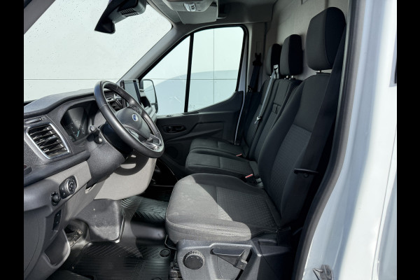 Ford E-Transit 68kWh 184PK L3H2 317km WLTP BEV Snelladen 360° Camera Cruise control Climate control Carplay Navigatie Parkeersensoren