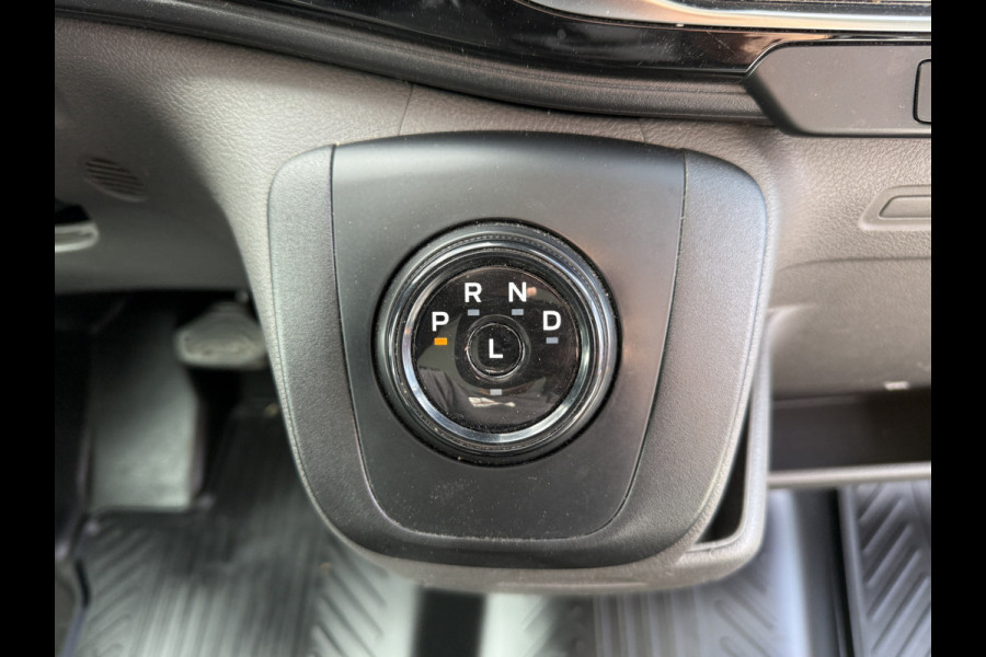 Ford E-Transit 68kWh 184PK L3H2 317km WLTP BEV Snelladen 360° Camera Cruise control Climate control Carplay Navigatie Parkeersensoren