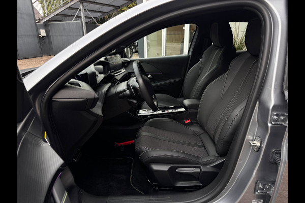 Peugeot 208 1.2 Hybrid 145 e-DCS6 GT | NL-Auto | 360 Camera | Navigatie | Adaptive Cruise | Automaat | Virtual Cockpit