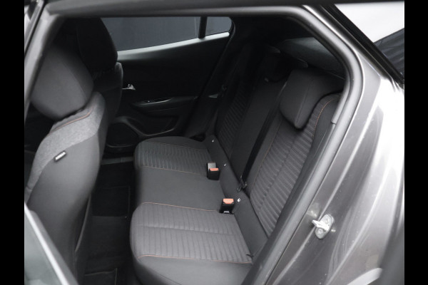 Peugeot 2008 1.2 PureTech Pack Sport (APPLE CARPLAY,NAVI,PDC,CLIMATE,CRUISE,LED,ELEKTRISCH PAKKET,SPORTSTOELEN,NETTE STAAT)