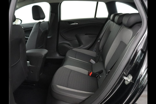 Opel Astra Sports Tourer 1.4 Business Elegance | Apple Carplay | Automaat | Stoelverwarming | Camera |