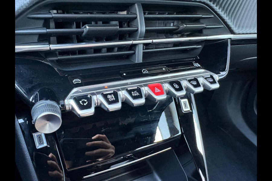 Peugeot e-2008 EV Allure 54 kWh Parkeerhulp/Carplay-Android-auto/Warmtepomp/Cruise-control