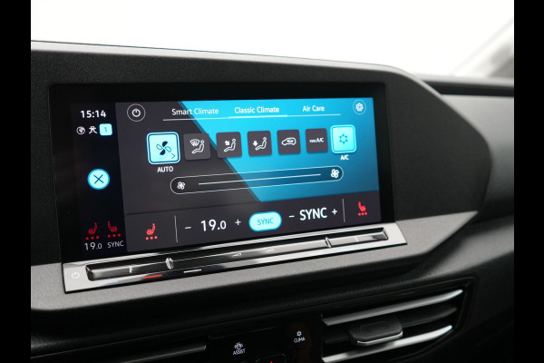 Volkswagen Caddy 5 Persoons 1.5 TSI Panamericana Automaat DSG 115pk Dealer O.H. | Adaptive Cruise | Camera | Stoelverwarming | Apple Carplay | BLIS | Navigatie | DAB | IQ Drive | Travel Assist | Draadloze Telefoonlader | Park Assist |