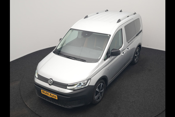 Volkswagen Caddy 5 Persoons 1.5 TSI Panamericana Automaat DSG 115pk Dealer O.H. | Adaptive Cruise | Camera | Stoelverwarming | Apple Carplay | BLIS | Navigatie | DAB | IQ Drive | Travel Assist | Draadloze Telefoonlader | Park Assist |