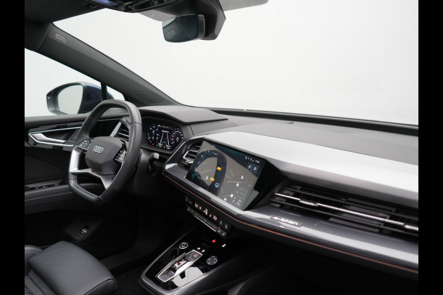 Audi Q4 e-tron 35 2x S Line 55 kWh 170pk | Panodak | Adaptive Cruise | Lederen Sportstoelen & Stuur Verwarmd | Camera | Keyless | 21"L.M | Navigatie | DAB |