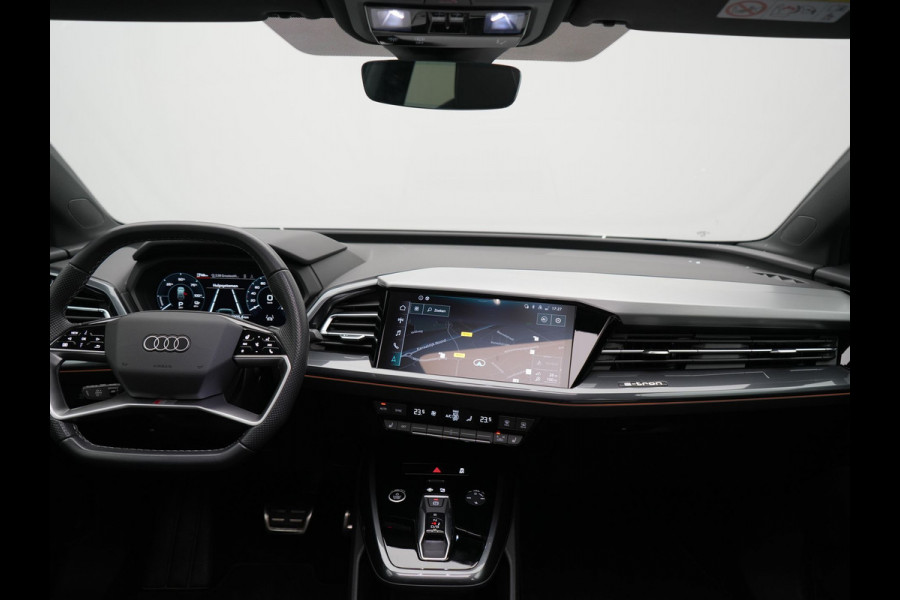 Audi Q4 e-tron 35 2x S Line 55 kWh 170pk | Panodak | Adaptive Cruise | Lederen Sportstoelen & Stuur Verwarmd | Camera | Keyless | 21"L.M | Navigatie | DAB |