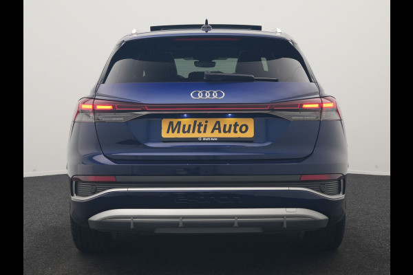 Audi Q4 e-tron 35 2x S Line 55 kWh 170pk | Panodak | Adaptive Cruise | Lederen Sportstoelen & Stuur Verwarmd | Camera | Keyless | 21"L.M | Navigatie | DAB |