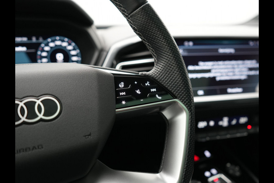 Audi Q4 e-tron 35 2x S Line 55 kWh 170pk | Panodak | Adaptive Cruise | Lederen Sportstoelen & Stuur Verwarmd | Camera | Keyless | 21"L.M | Navigatie | DAB |