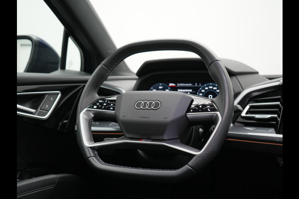 Audi Q4 e-tron 35 2x S Line 55 kWh 170pk | Panodak | Adaptive Cruise | Lederen Sportstoelen & Stuur Verwarmd | Camera | Keyless | 21"L.M | Navigatie | DAB |