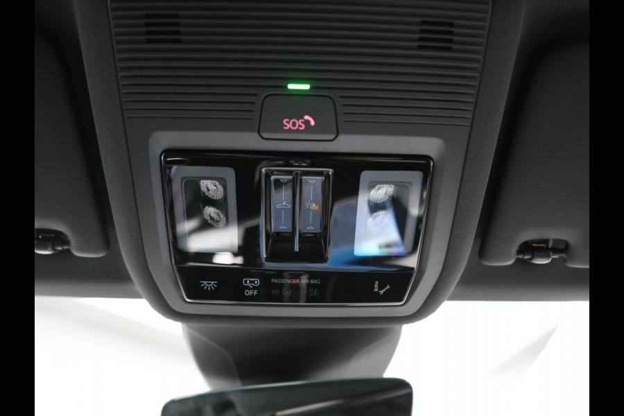 Audi Q4 e-tron 35 2x S Line 55 kWh 170pk | Panodak | Adaptive Cruise | Lederen Sportstoelen & Stuur Verwarmd | Camera | Keyless | 21"L.M | Navigatie | DAB |