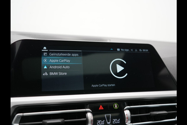 BMW 3 Serie Touring 320e Sportline PHEV Dealer O.H | Panodak | Adaptive Cruise | Camera | Blis | Apple Carplay | Sportstoelen Verwarmd | Navigatie | DAB | 17"L.M | Plug In Hybrid
