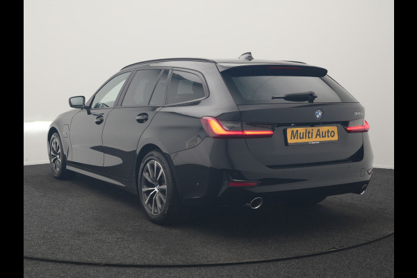 BMW 3 Serie Touring 320e Sportline PHEV Dealer O.H | Panodak | Adaptive Cruise | Camera | Blis | Apple Carplay | Sportstoelen Verwarmd | Navigatie | DAB | 17"L.M | Plug In Hybrid