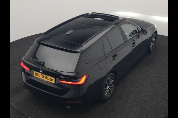 BMW 3 Serie Touring 320e Sportline PHEV Dealer O.H | Panodak | Adaptive Cruise | Camera | Blis | Apple Carplay | Sportstoelen Verwarmd | Navigatie | DAB | 17"L.M | Plug In Hybrid
