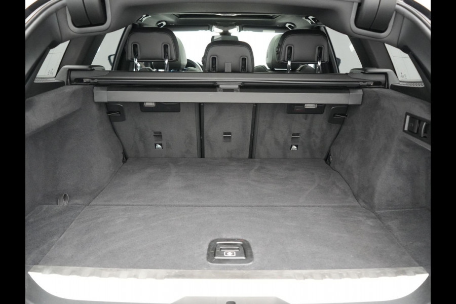 BMW 3 Serie Touring 320e Sportline PHEV Dealer O.H | Panodak | Adaptive Cruise | Camera | Blis | Apple Carplay | Sportstoelen Verwarmd | Navigatie | DAB | 17"L.M | Plug In Hybrid