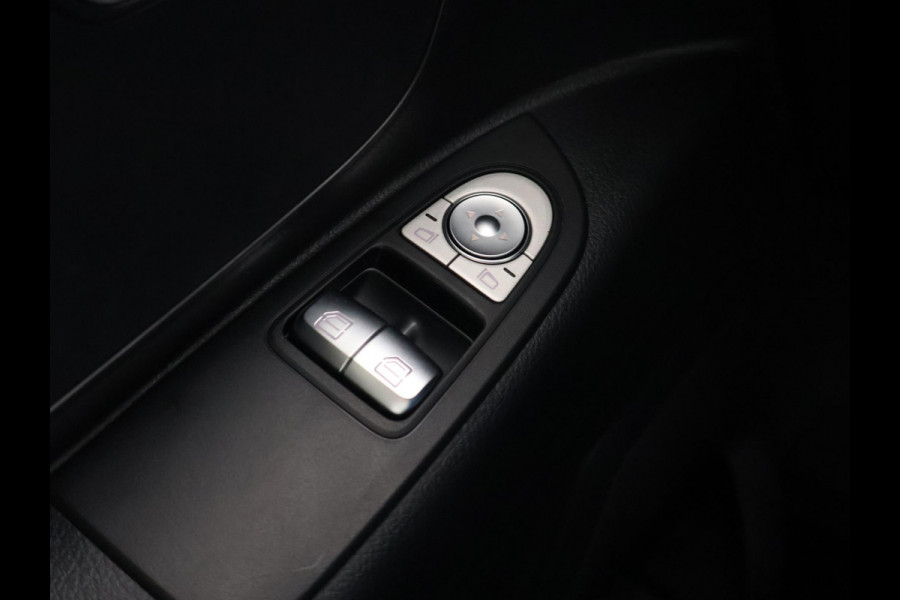 Mercedes-Benz eVito 112 L2 60 kWh *NIEUW* + 2 SCHUIFDEUREN | CAMERA | LMV | STOELVERW. | APPLE CARPLAY