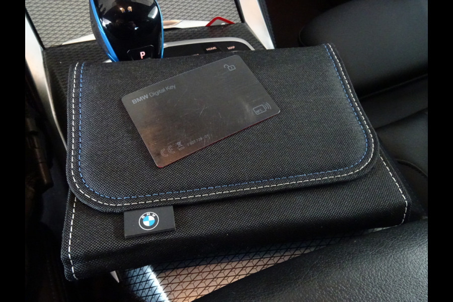 BMW i4 M50 * 544 PK * 84 KW ACCU * LEER !!