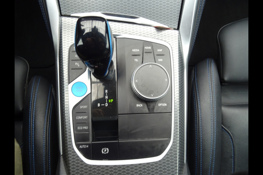 BMW i4 M50 * 544 PK * 84 KW ACCU * LEER !!