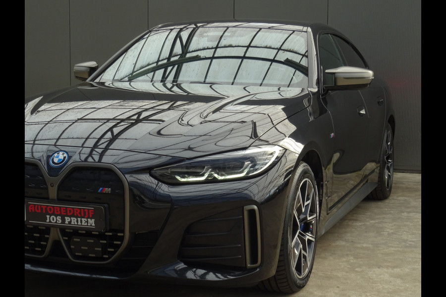 BMW i4 M50 * 544 PK * 84 KW ACCU * LEER !!