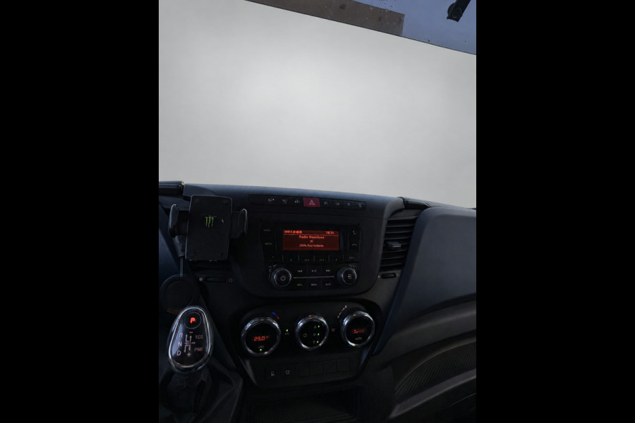 Iveco Daily 35S14V 2.3 L2H1 Edition Cruise, Airco, 3500kg Trekhaak, Radio, Clima, EURO6, Uniek!
