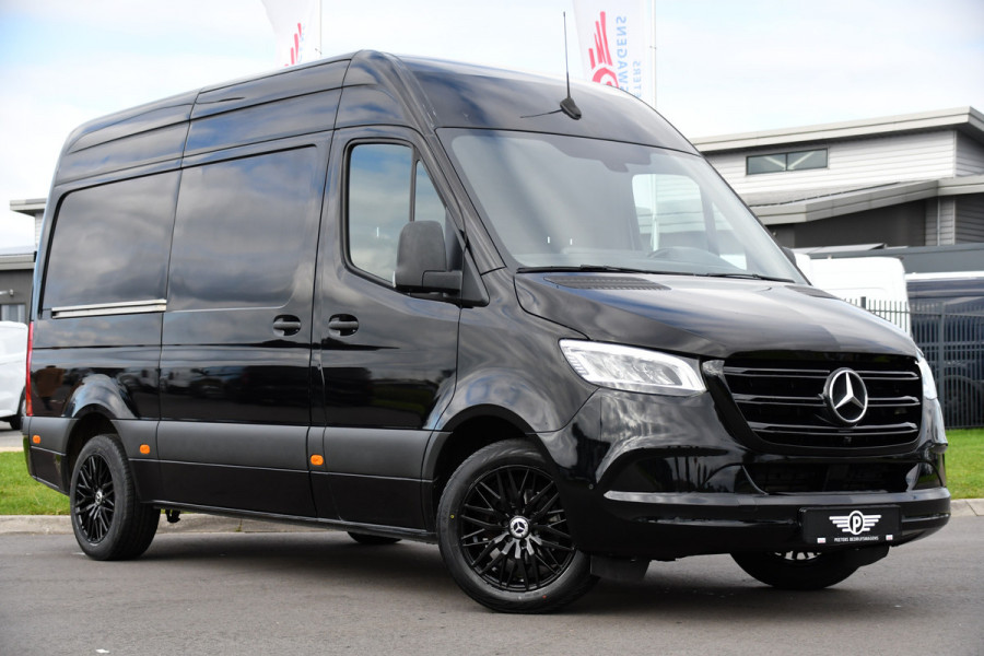 Mercedes-Benz Sprinter 316 RWD 2.2 CDI L2H2 Black Edition Adaptieve Cruise, 360 Camera, Carplay, LED, Stoelverwarming, Trekhaak, Sensoren, Automaat, Uniek!