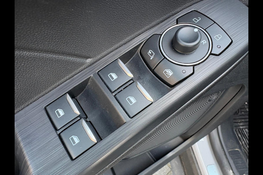Ford Kuga 2.5 PHEV ST-Line Graphite Tech Edition Elektr.Trekhaak/Winterpack/Navigatie/Camera