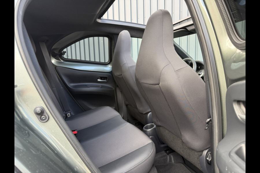 Toyota Aygo X 1.0 VVT-i S-CVT Premium | Schuif dak | JBL | Clima | Rijklaar!!