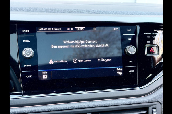 Volkswagen Taigo 1.5 TSI R-Line Pano/Keyless/Camera