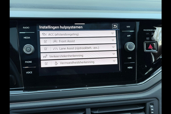 Volkswagen Taigo 1.5 TSI R-Line Pano/Keyless/Camera
