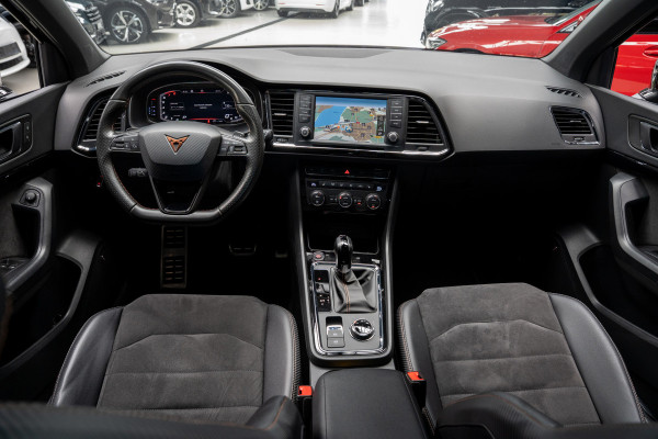 CUPRA Ateca 2.0 TSI 4DRIVE Panodak Virtual 360° Camera Leer/ Alcantara bekleding Navi ACC Climate C. Elektr. bedienbare achterklep PDC LM velgen Beats Audio systeem Elektr. bedienb. trekhaak