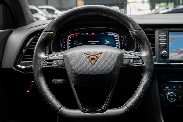 CUPRA Ateca 2.0 TSI 4DRIVE Panodak Virtual 360° Camera Leer/ Alcantara bekleding Navi ACC Climate C. Elektr. bedienbare achterklep PDC LM velgen Beats Audio systeem Elektr. bedienb. trekhaak