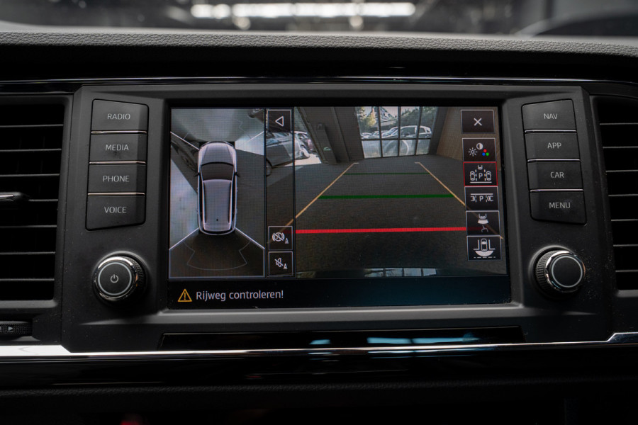 CUPRA Ateca 2.0 TSI 4DRIVE Panodak Virtual 360° Camera Leer/ Alcantara bekleding Navi ACC Climate C. Elektr. bedienbare achterklep PDC LM velgen Beats Audio systeem Elektr. bedienb. trekhaak