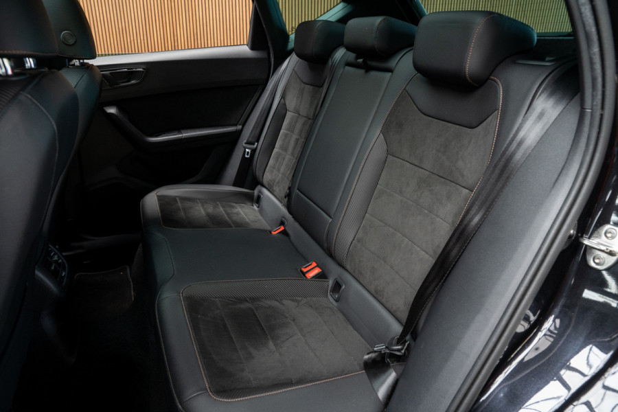 CUPRA Ateca 2.0 TSI 4DRIVE Panodak Virtual 360° Camera Leer/ Alcantara bekleding Navi ACC Climate C. Elektr. bedienbare achterklep PDC LM velgen Beats Audio systeem Elektr. bedienb. trekhaak