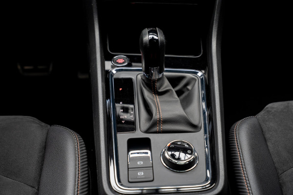 CUPRA Ateca 2.0 TSI 4DRIVE Panodak Virtual 360° Camera Leer/ Alcantara bekleding Navi ACC Climate C. Elektr. bedienbare achterklep PDC LM velgen Beats Audio systeem Elektr. bedienb. trekhaak