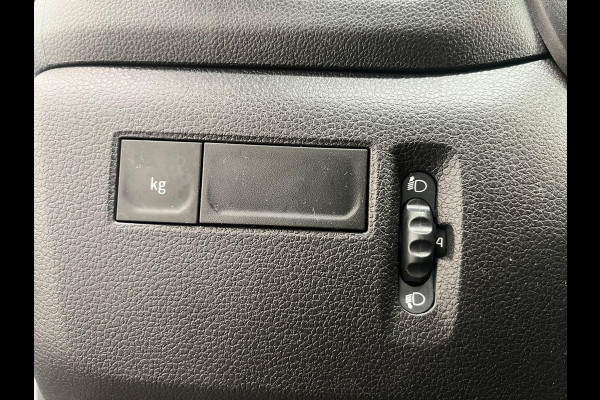 Renault Master T35 2.3 150PK Automaat Bakwagen Laadklep Meubelbak Airco Cruise Control Navigatie
