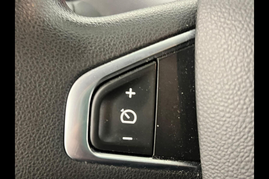 Renault Master T35 2.3 150PK Automaat Bakwagen Laadklep Meubelbak Airco Cruise Control Navigatie